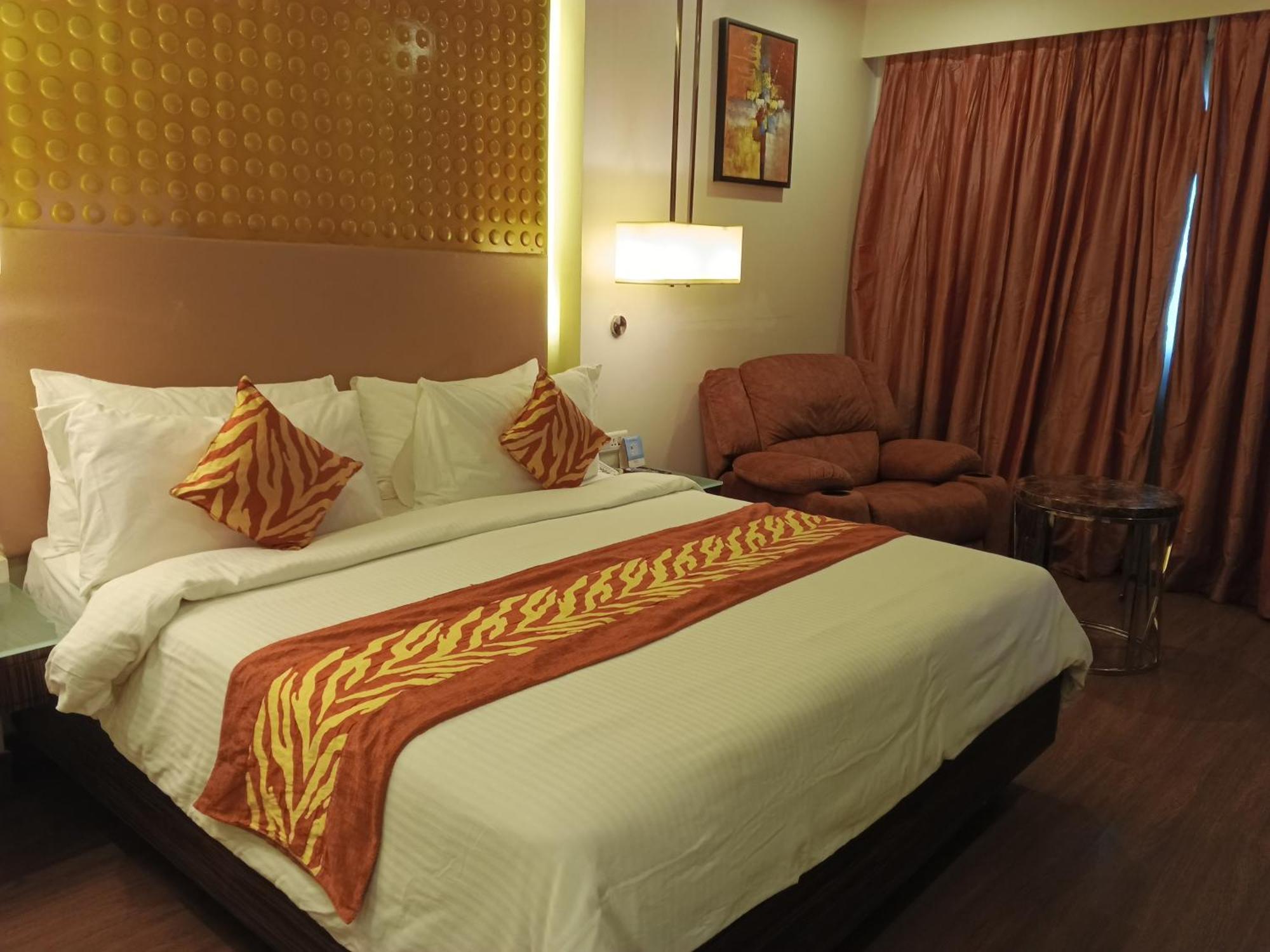 Fortune Murali Park Hotel Vijayawāda Extérieur photo