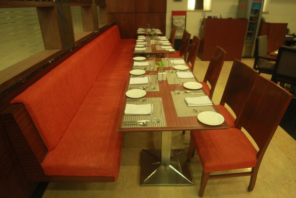Fortune Murali Park Hotel Vijayawāda Extérieur photo
