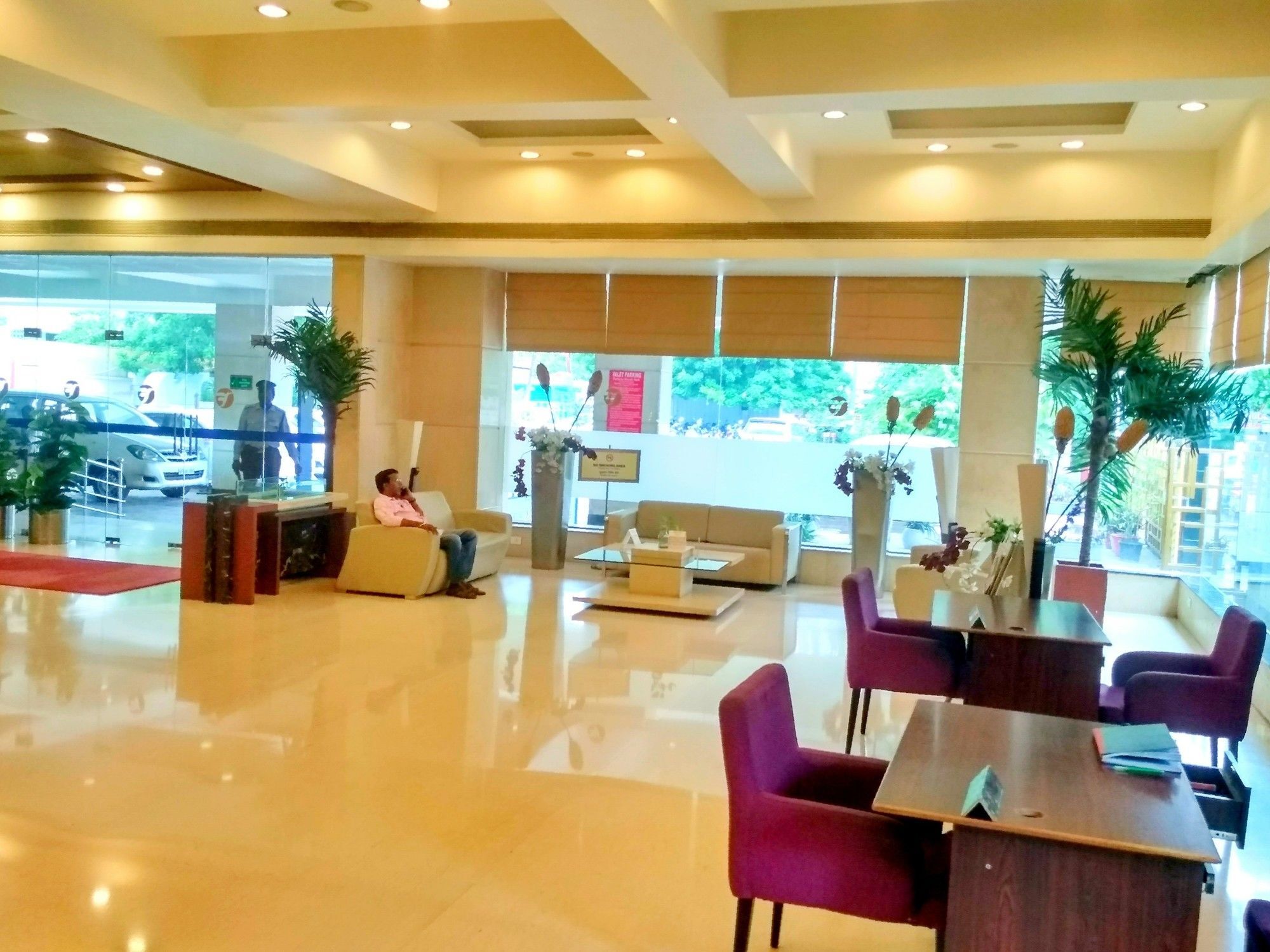Fortune Murali Park Hotel Vijayawāda Extérieur photo