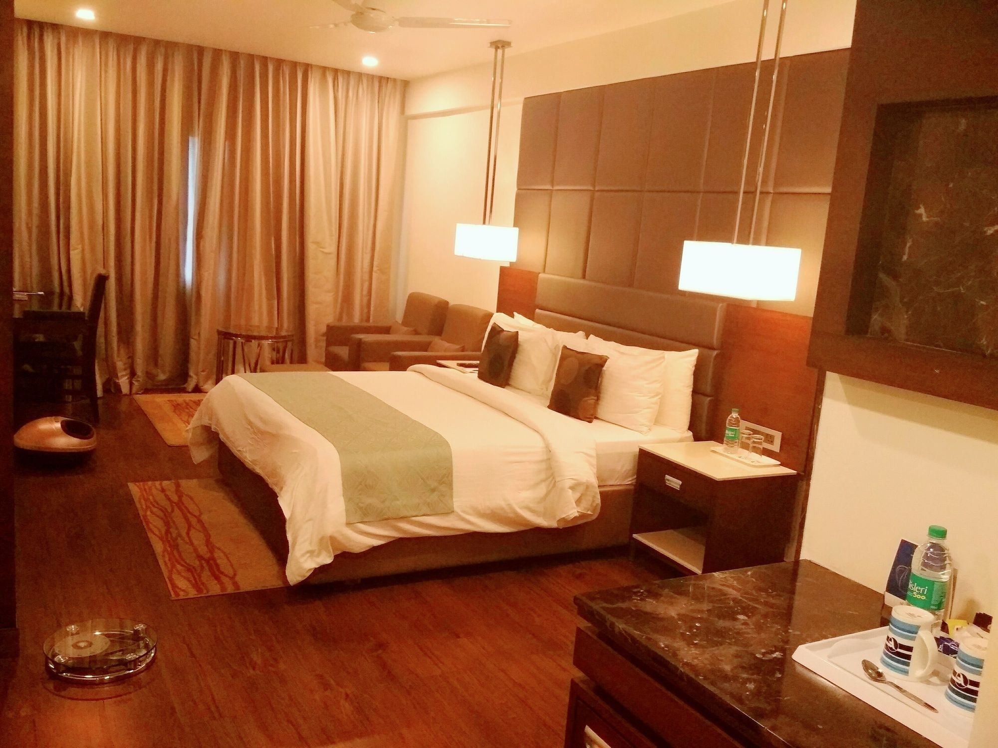 Fortune Murali Park Hotel Vijayawāda Extérieur photo